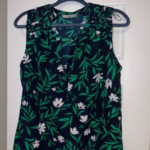 Sleeveless work blouse